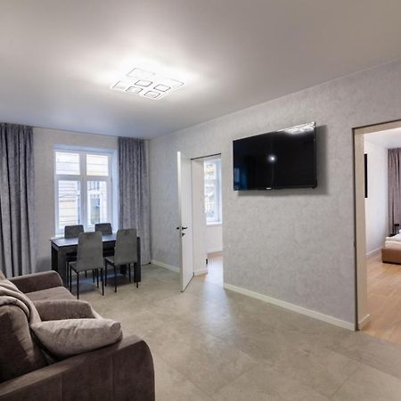 Romari Дорошенка 13 Apartman Lviv Kültér fotó
